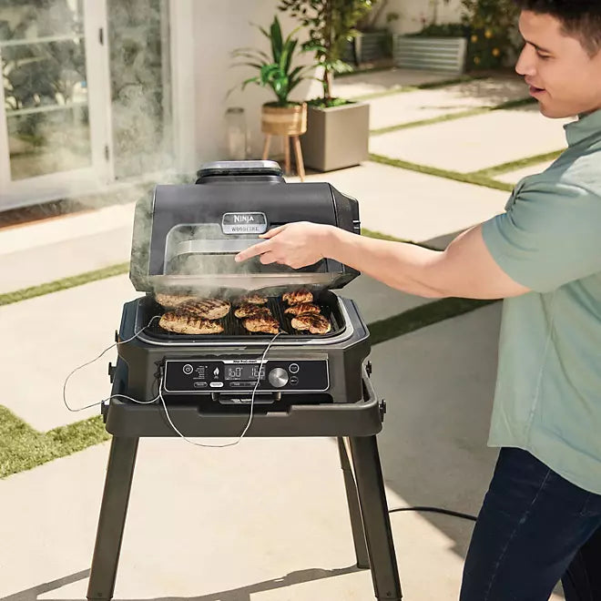 Ninja Woodfire Pro Connect Premium XL Outdoor Grill & Smoker