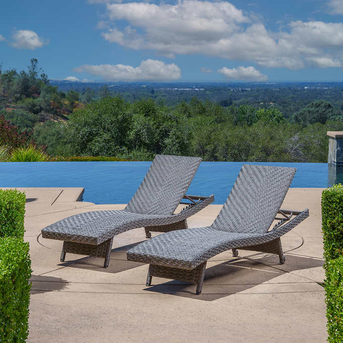 Seagrass Woven Chaise Lounge With Wheels (SINGLE CHAIR) Hartland