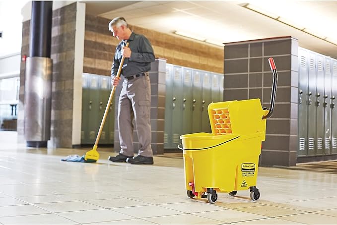 Rubbermaid Commercial Products WaveBrake 35 Qt. Plastic Mop Bucket with Wringer