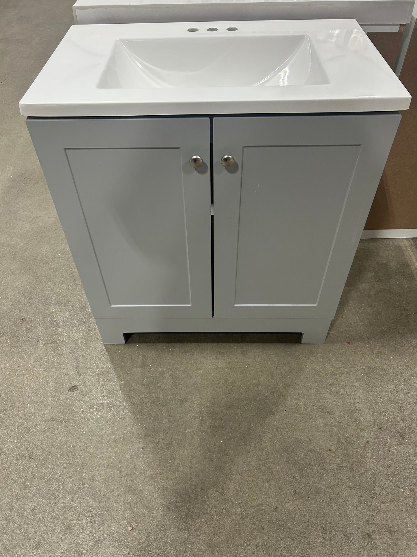 30 in. W x 19 in. D x 33 in. H Single Sink Freestanding Bath Vanity in Pearl Gray with White Cultured Marble Top