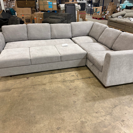 CALER SLEEPER SECTIONAL
