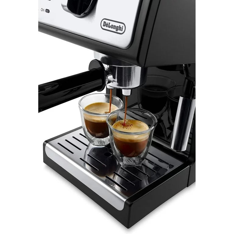 De'Longhi ECP3220 15-Bar Pump Espresso and Cappuccino Machine