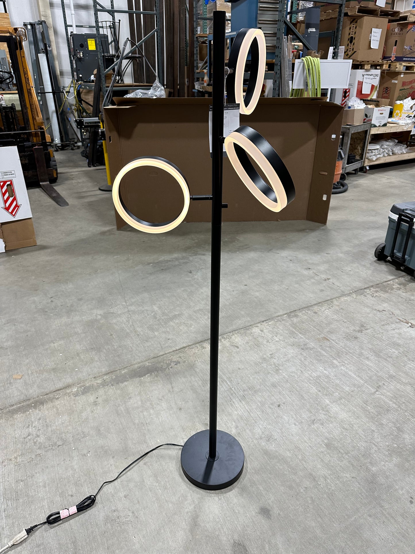 Bridgeport Design Floor Lamp