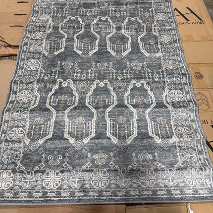 Lexi Gray 5x8 Rug