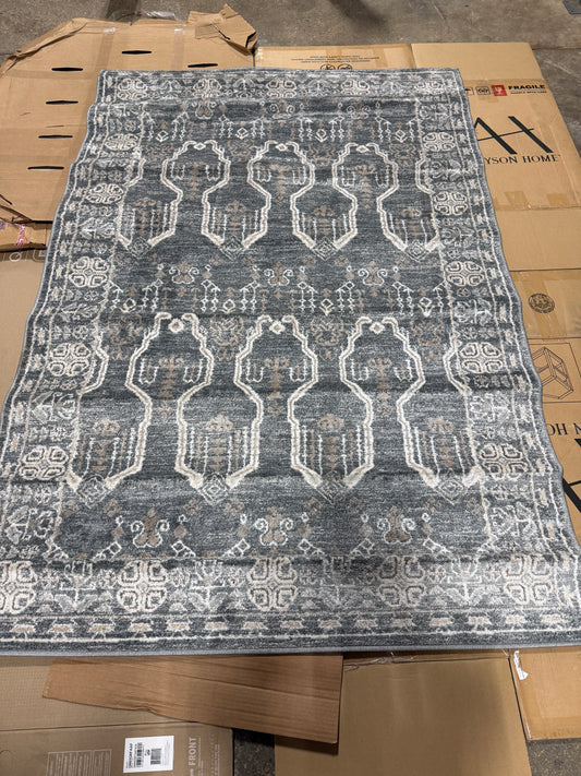 Lexi Gray 5x8 Rug