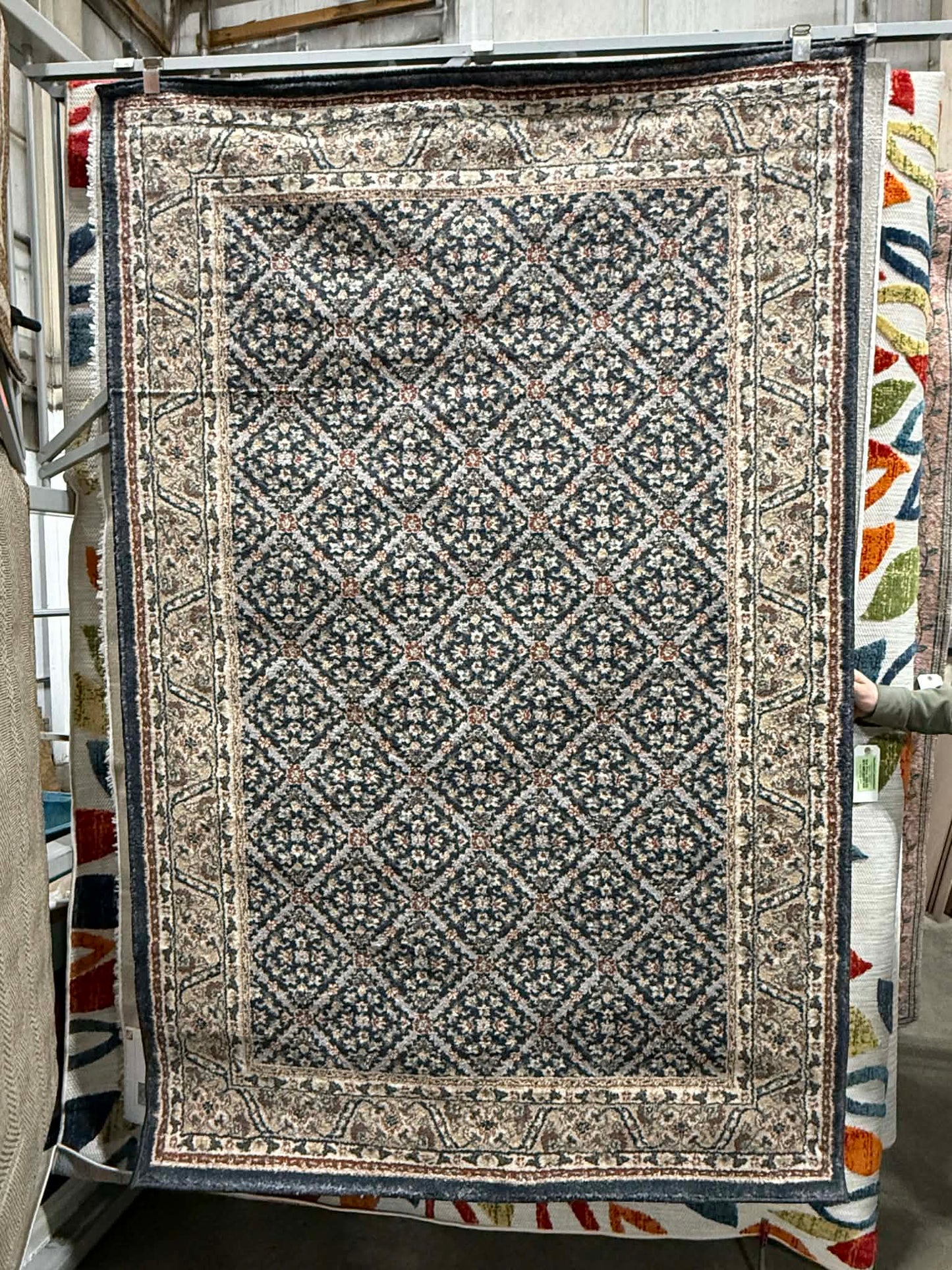 Minerva Collection 5x8 Rug