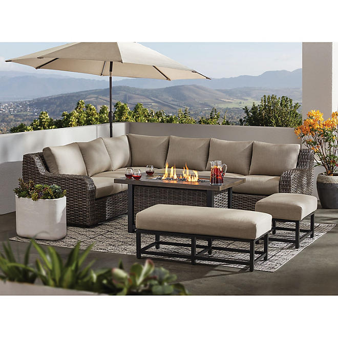 Member's Mark Athena 7-Piece Sectional with Firepit