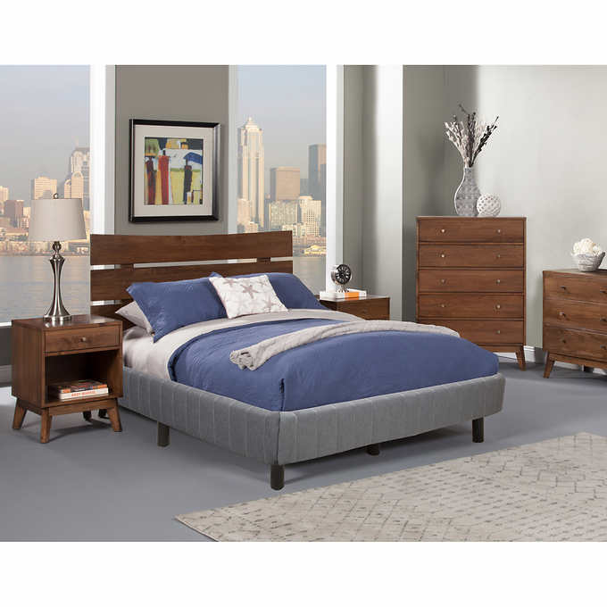 60” (W) x 80” (L) x 7” (H) - EnForce 7" Metal Box Spring with Headboard Bracket and Legs - QUEEN