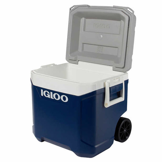 Igloo MaxCold Latitude 62 Quart Rolling Cooler with Telescoping Handle