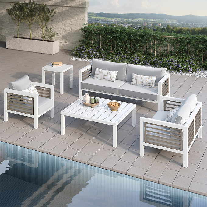 Grand Leisure Cullen 5-piece Outdoor Deep Seating Set