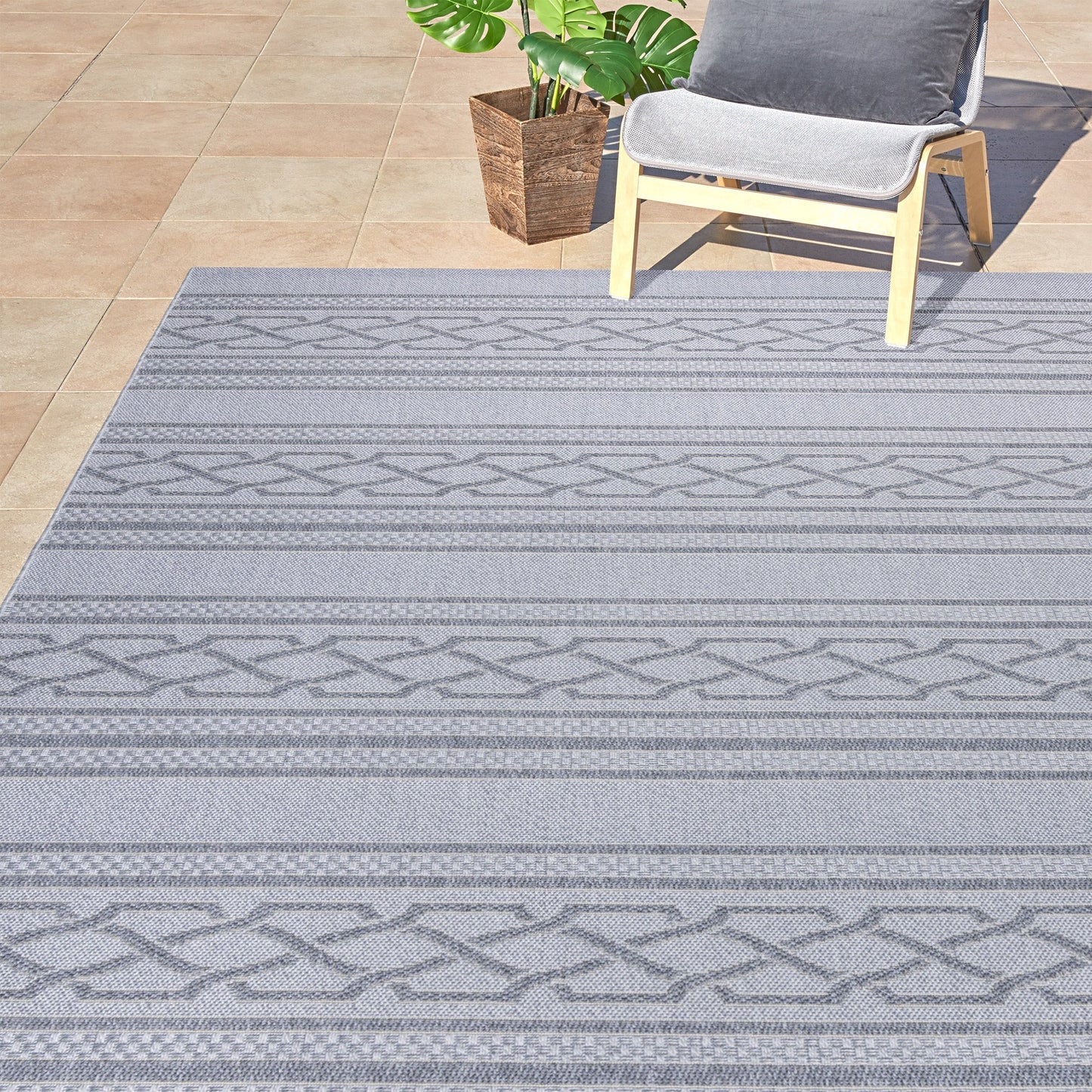 5 Ft. 3 In. X 7 Ft. 5 In. - Toscana Indoor/Outdoor Area Rugs, Biaritz Silver