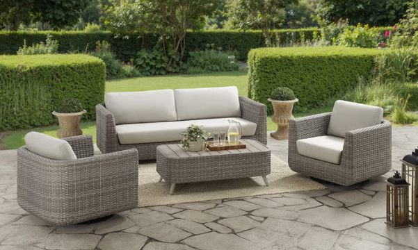 Thomasville Rala 4-piece Outdoor Patio Seating Set
